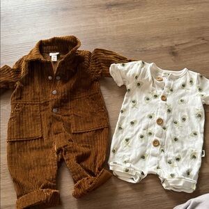 Baby clothes